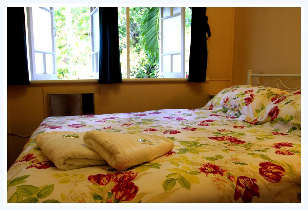 Coral Lodge Bed And Breakfast Inn Townsville Zimmer foto